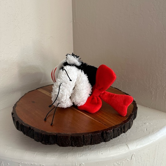 Dr. Seuss Cat in the Hat Hand Puppet - Picture 3 of 11
